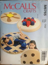 6765 MCCALLS SHAPED COOKIE PASTRY FLOOR MATS, PILLOWS FLEECE PATTERN UNCUT
